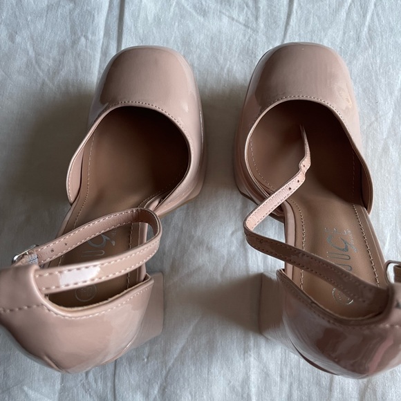 NWT Mary Jane Platform‎ Heels - Picture 8 of 12